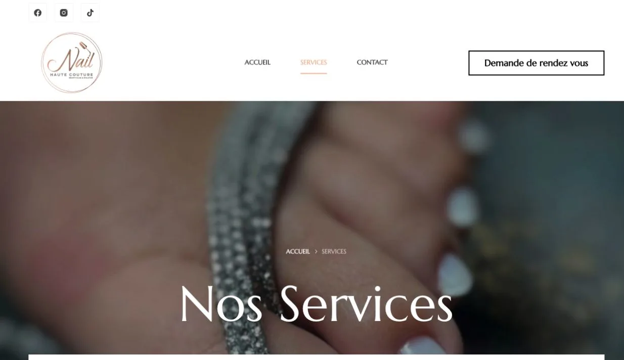 Nail Haute Couture · Le contenu et les services vus plus en détail