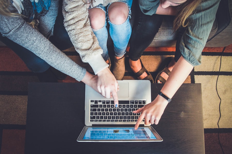 Illustration pour transformer son entreprise : le rôle d’une agence de transformation digitale